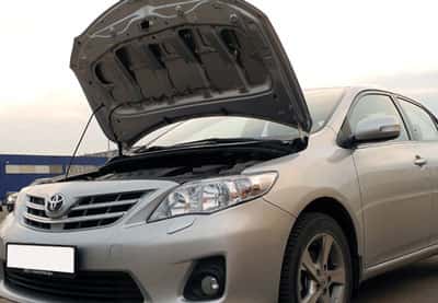 Toyota Corolla: дверь не открывается ключем